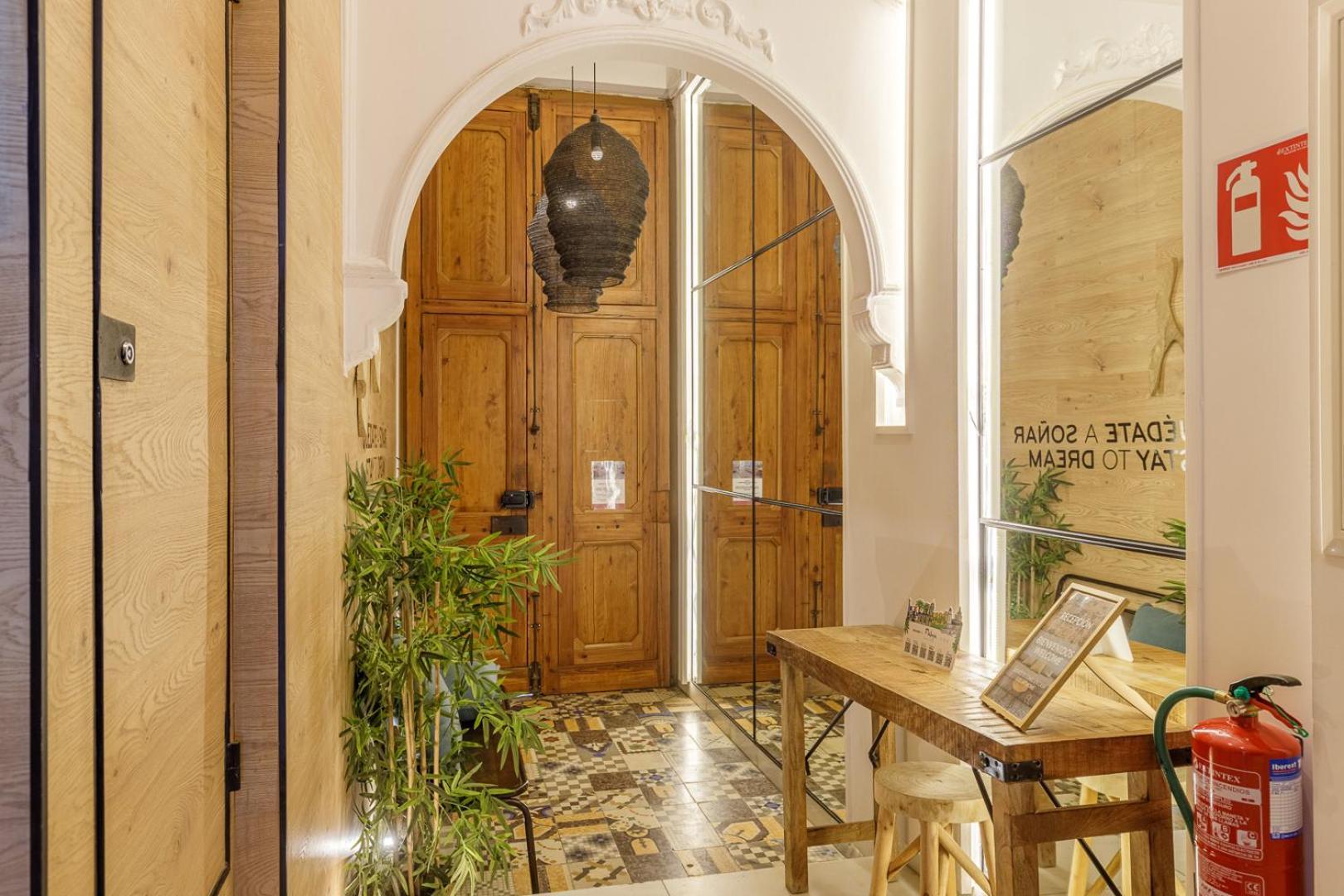 Caterina Victoria Apartment Malaga Exterior photo